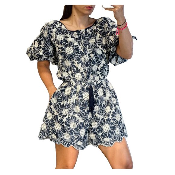 Anna Rae Embroidered Jumpsuit Romper Womens XS Navy Blue Floral Short Sleeve - Picture 1 of 12